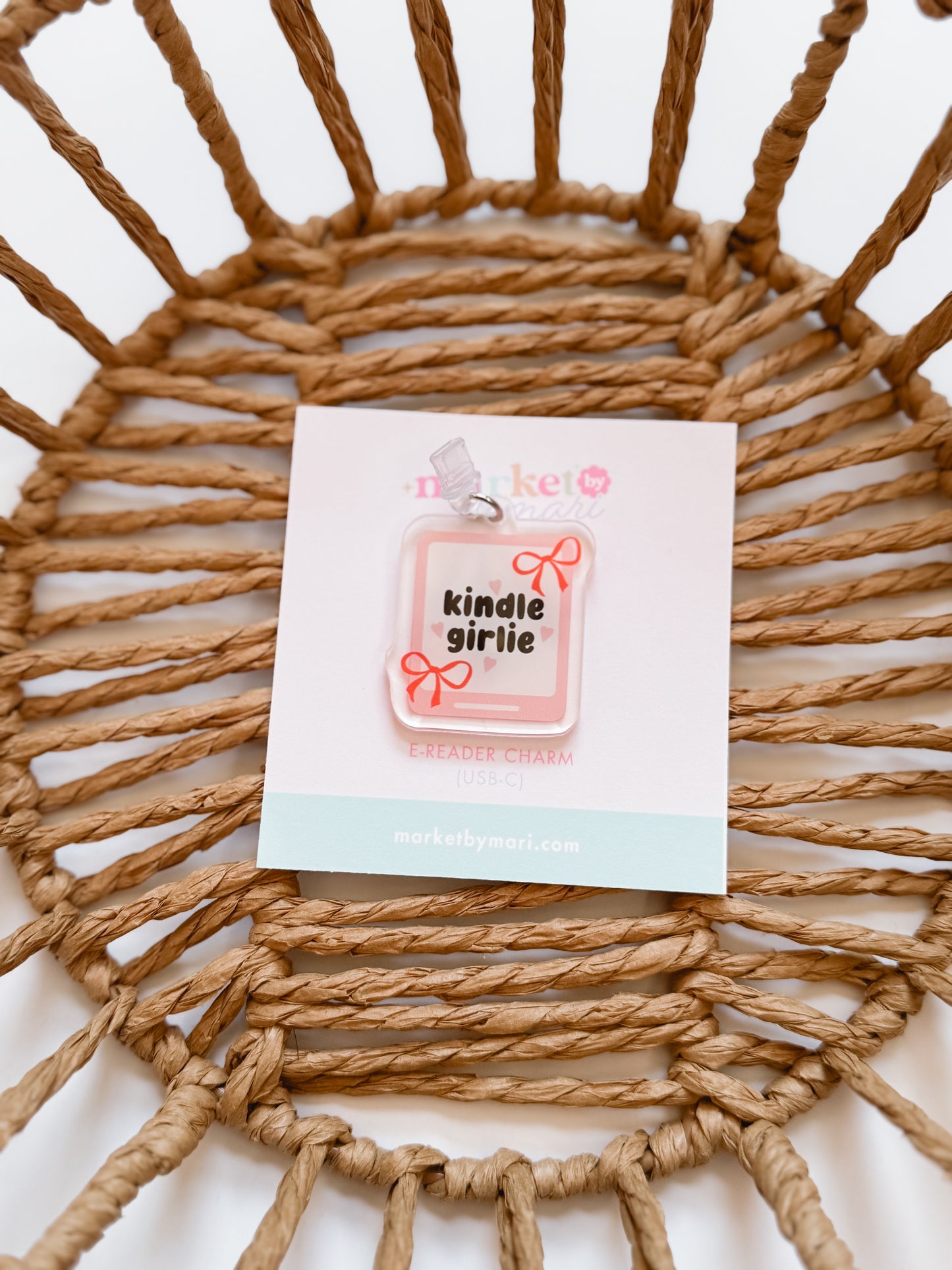 Kindle Girlie E-Reader Charm/Dust Plug
