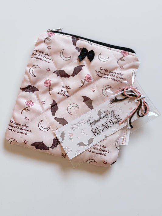 Exclusive ACOTAR E-Reader Sleeve