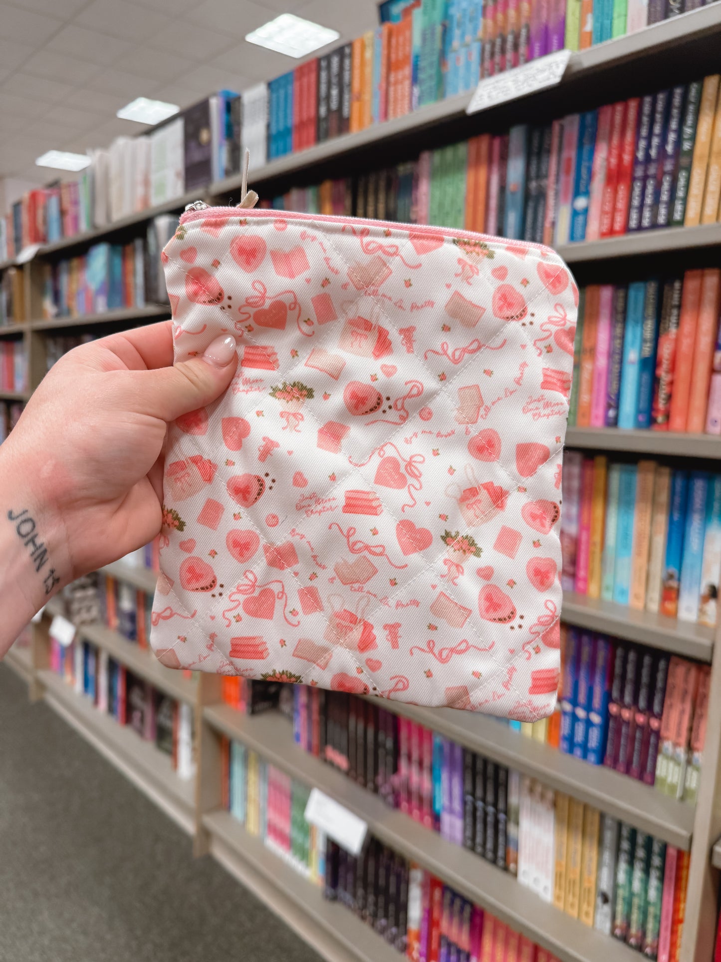 Buy Me Books & Tell Me I'm Pretty E-Reader Sleeve