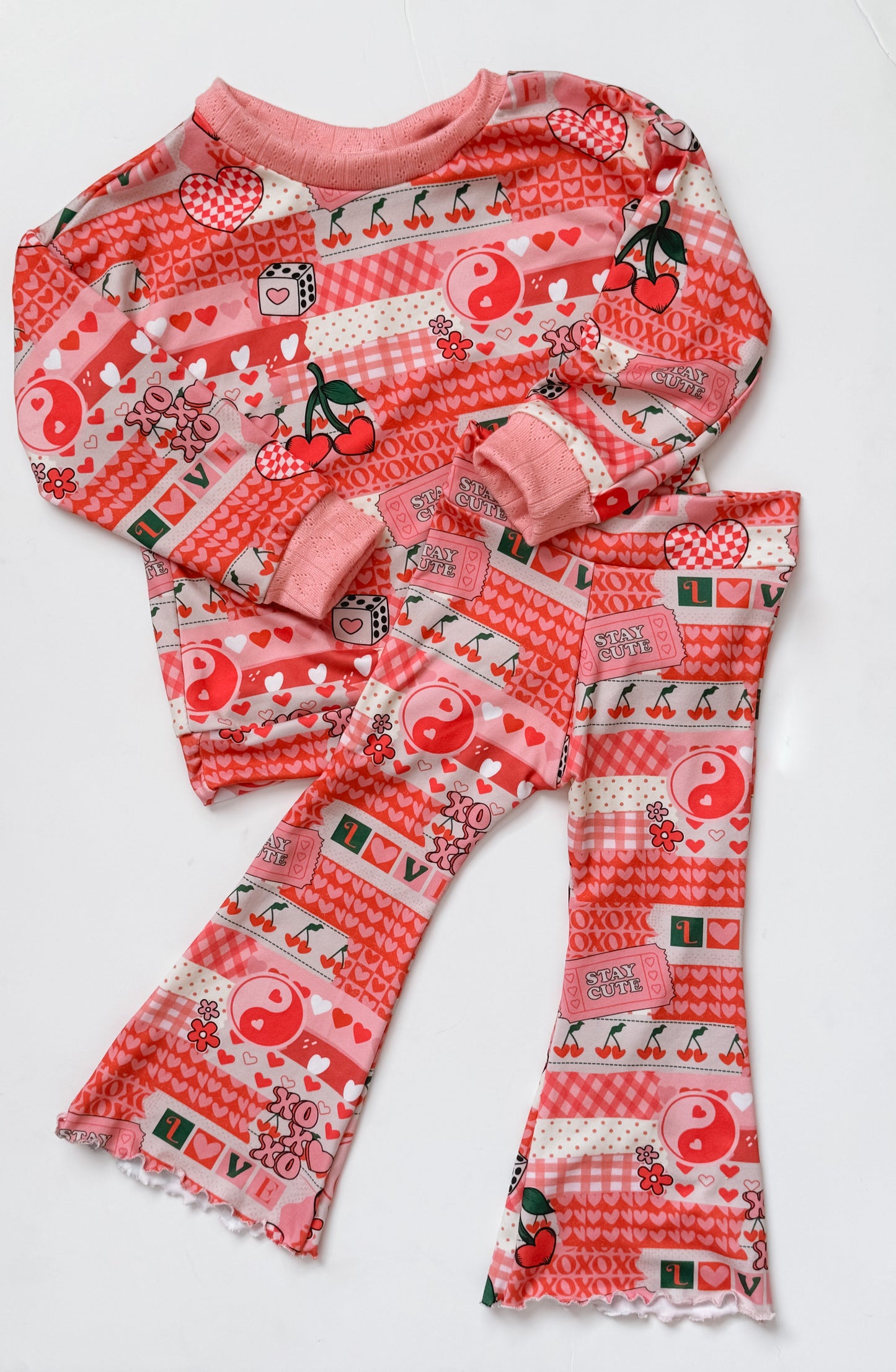 Retro Valentines Flares (RTS)
