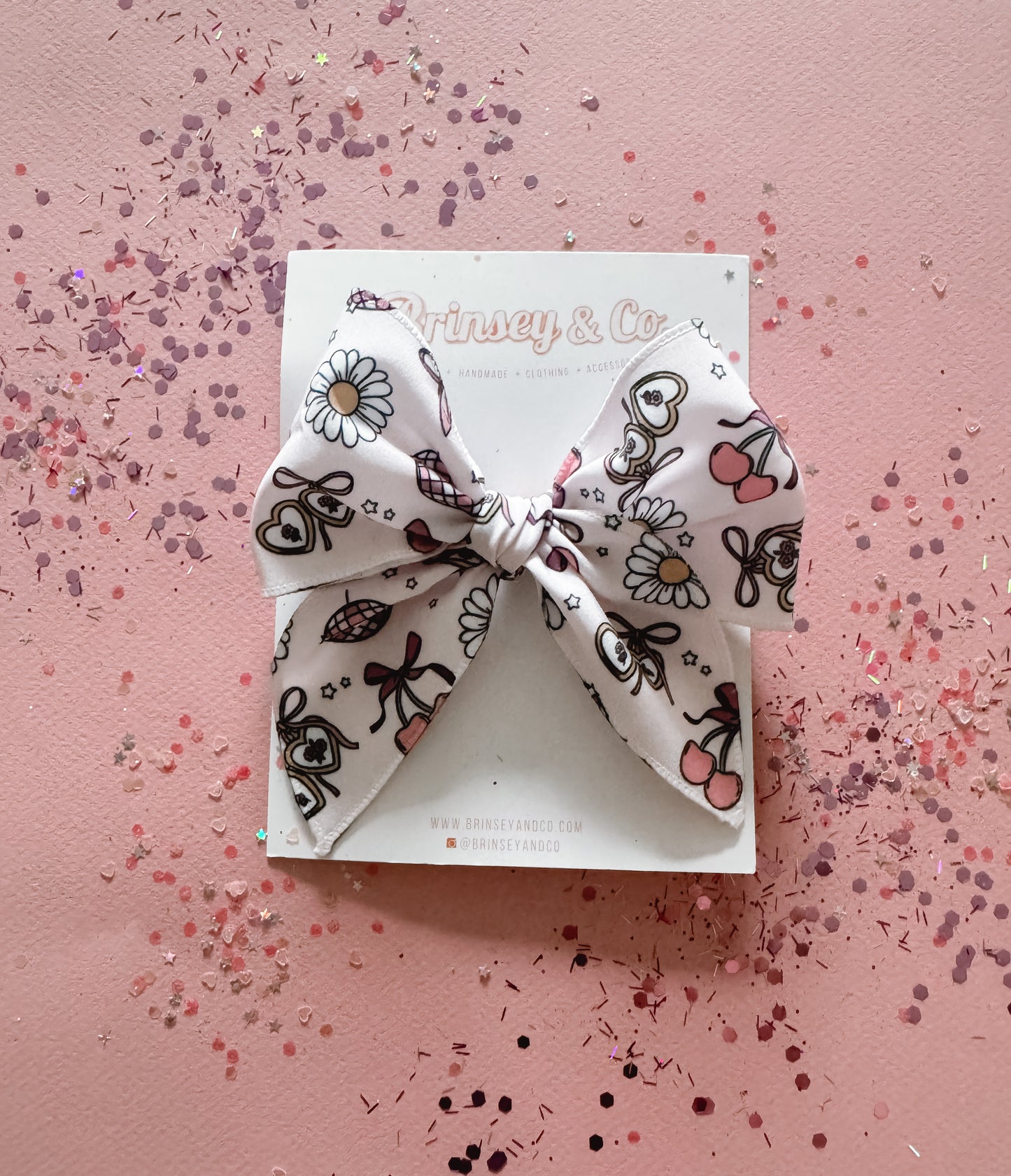Exclusive Disco Daisy Fable Bow