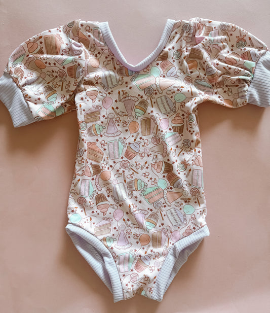 Pink Cupcake Birthday Puff Sleeve Leo