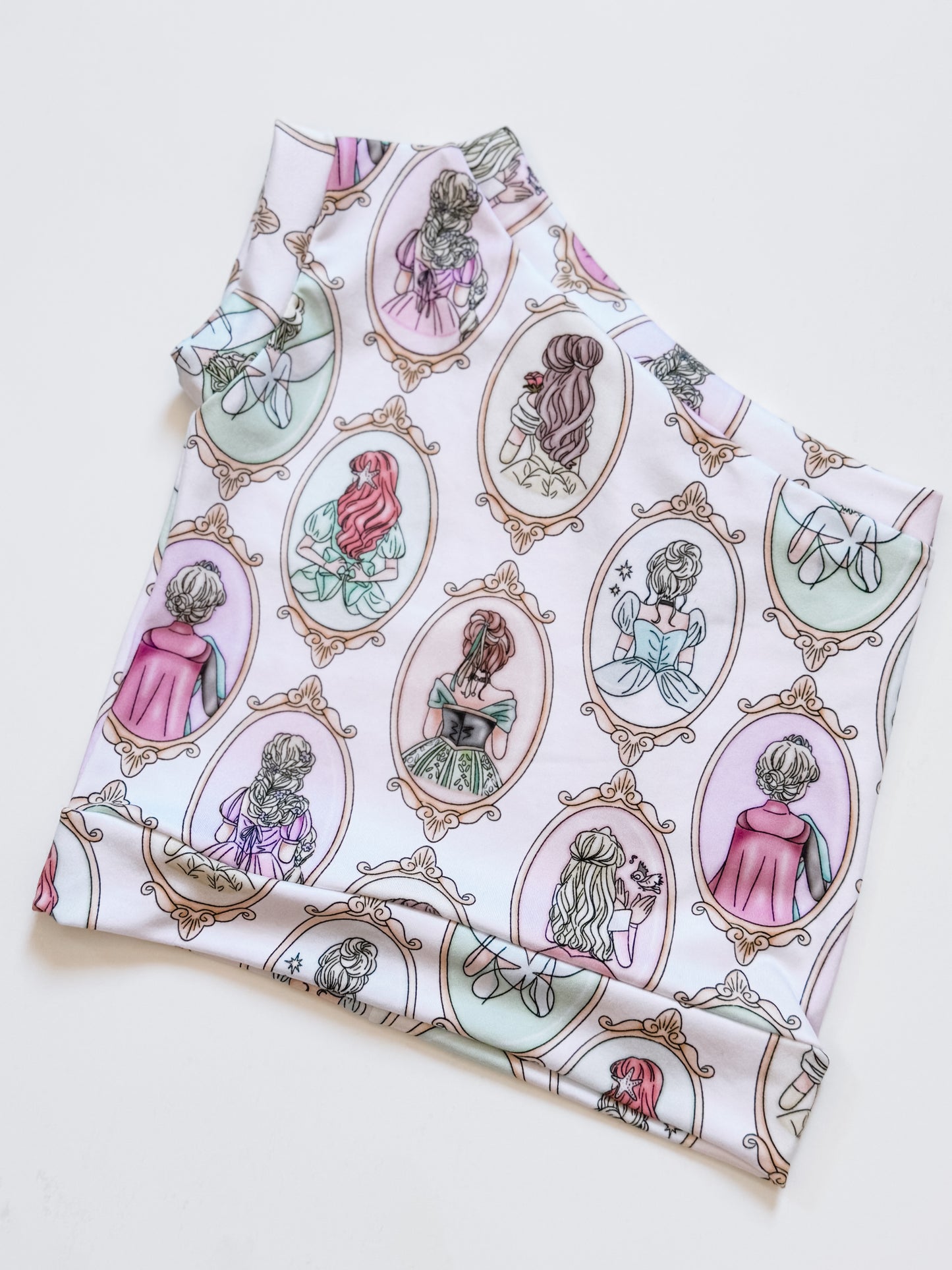 Vintage Princess One Shoulder Leo