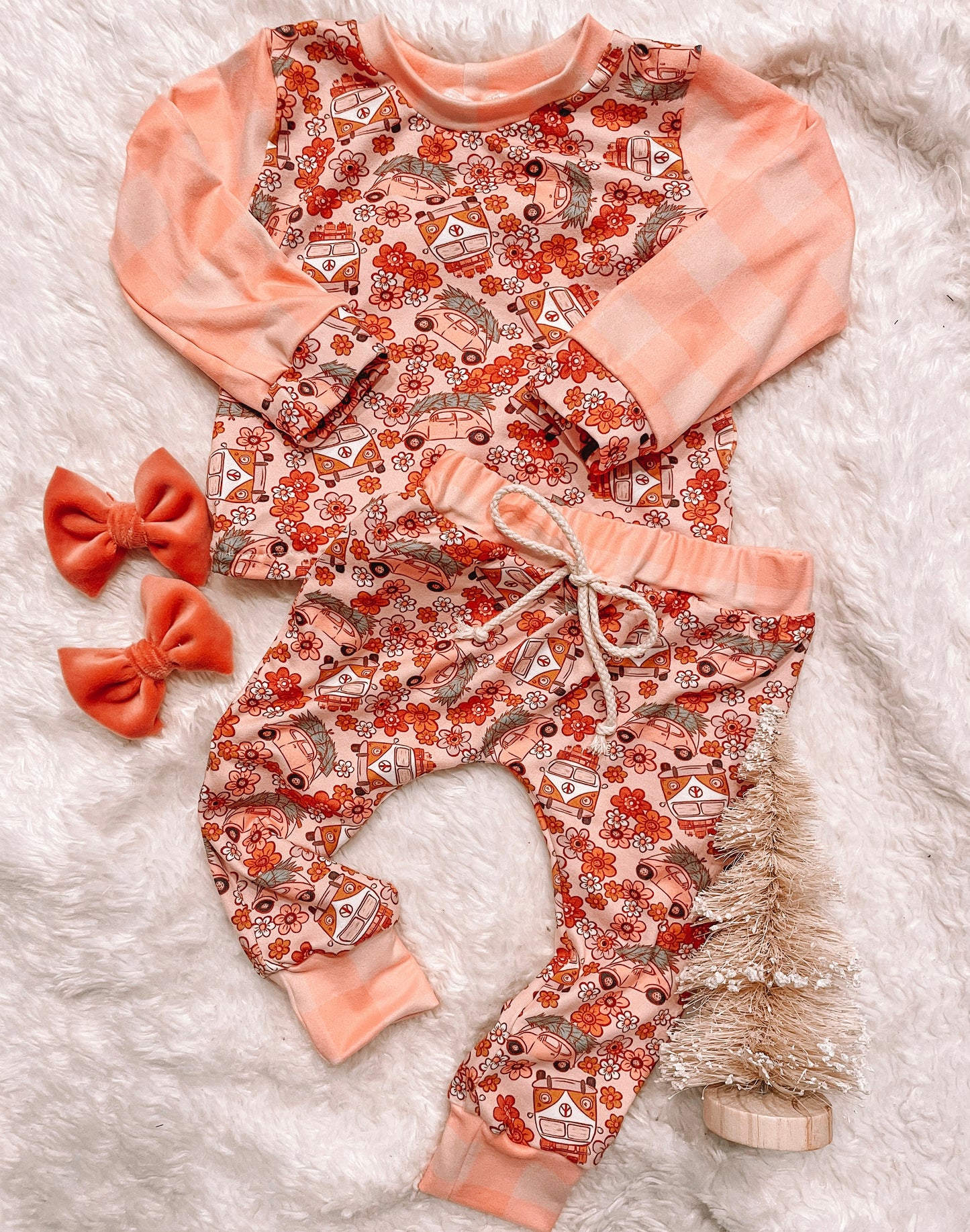 Pink Groovy Christmas Jogger Lounge Set