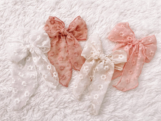 Large Lacey Bow
